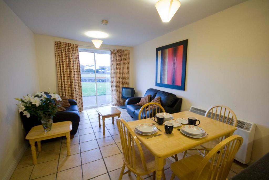 Dunaras Holiday Village Голуэй Номер фото